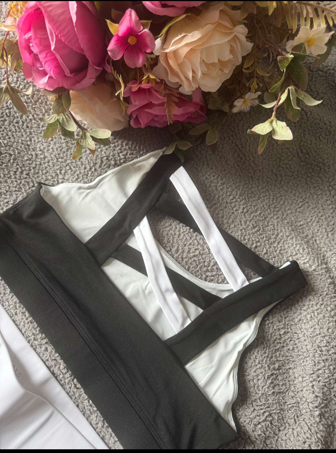 Black Trixion Cross Back Crop Set