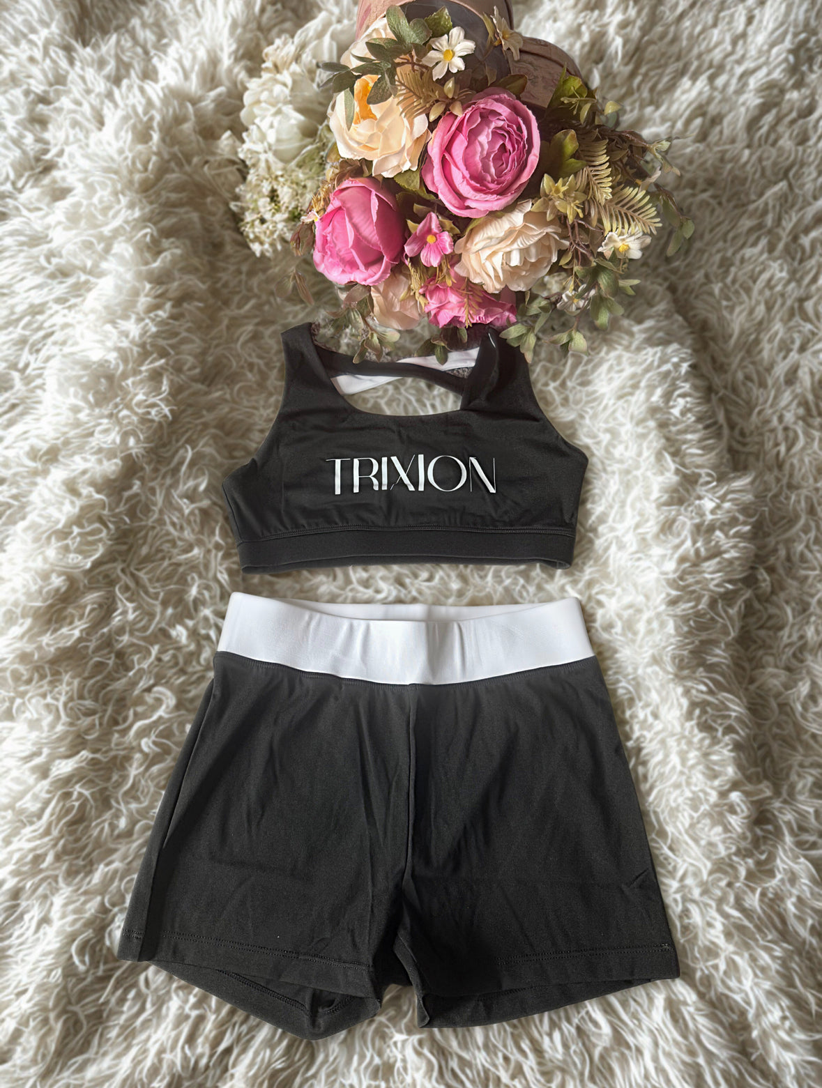 Black Trixion Cross Back Crop Set